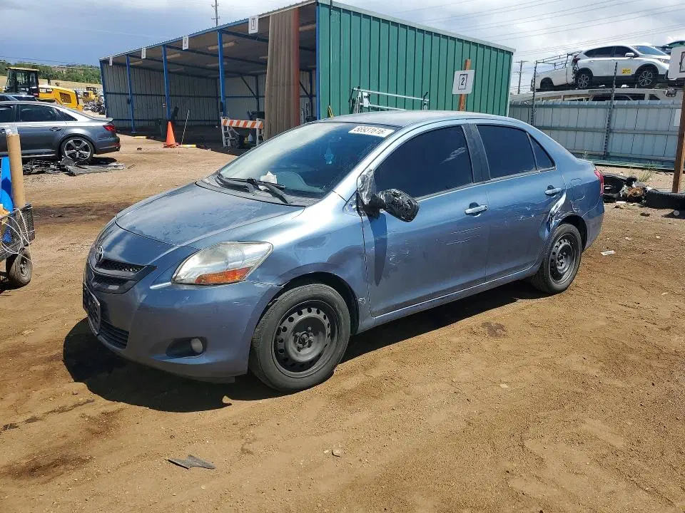 JTDBT923671075026 — 2007 Toyota Yaris, Боковая часть (Side), фото до ремонта