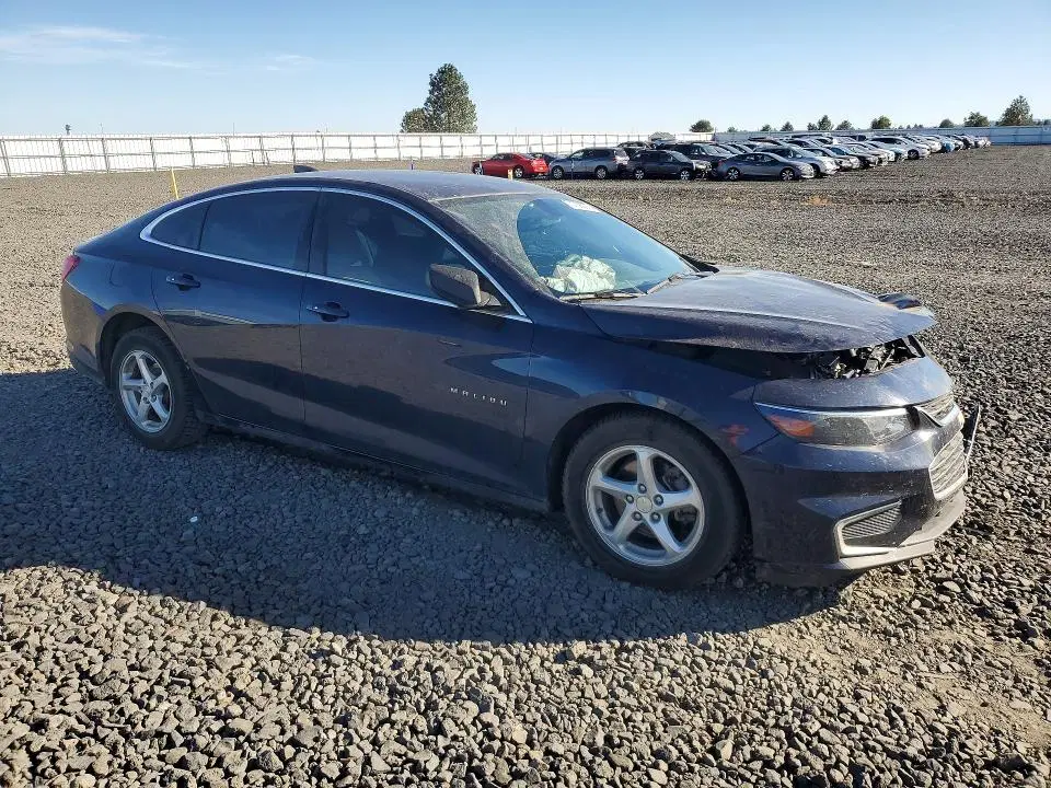 2017 Chevrolet Malibu VIN 1G1ZB5ST1HF211022 фото 4