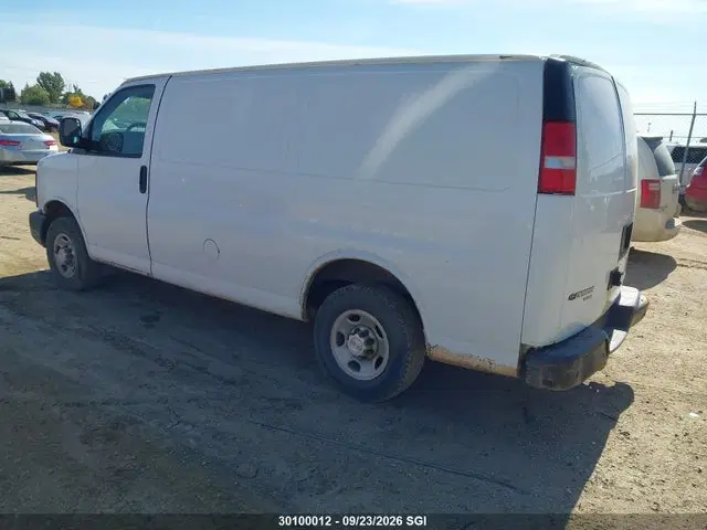 2015 Chevrolet Express G2500 VIN 1GCWGFCF4F1240518 фото 3