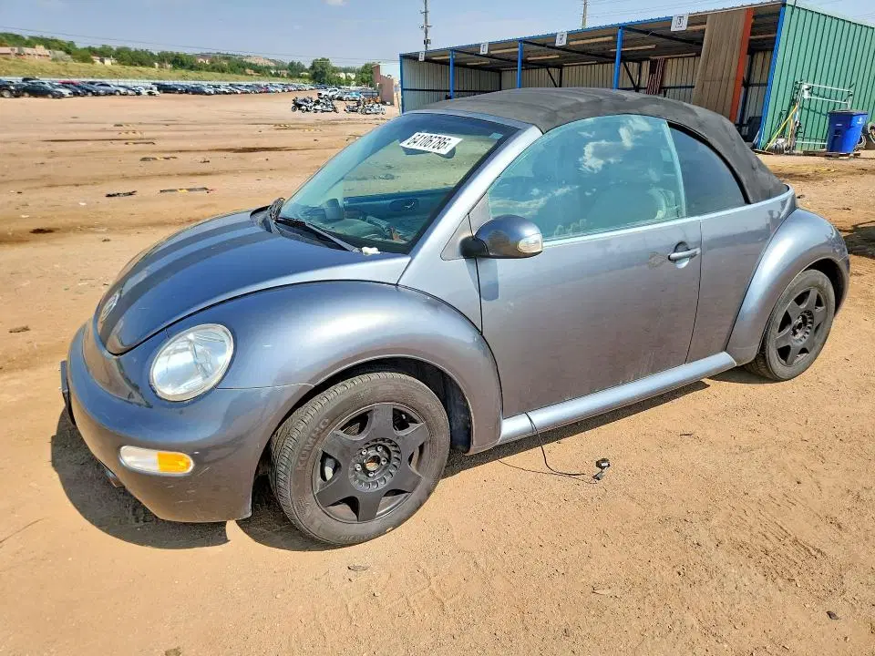 3VWCM31Y54M314363 — 2004 Volkswagen NEW Beetle, Разукомплектован (Stripped), фото до ремонта