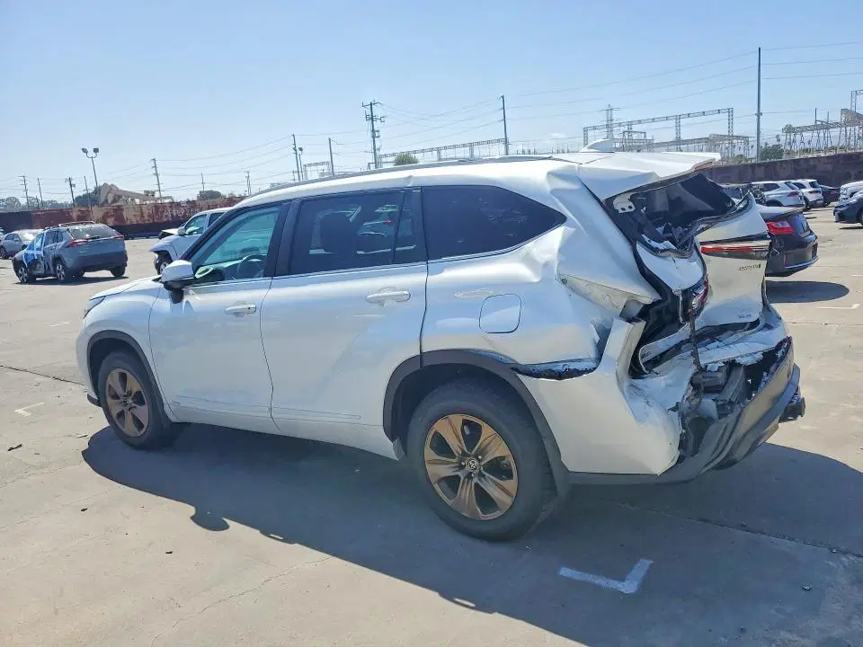 2023 Toyota Highlander VIN 5TDABRCH4PS566383 фото 2