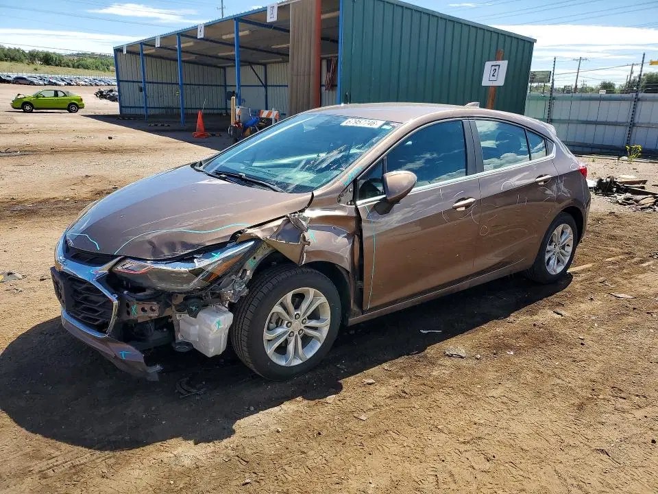 3G1BE6SM3KS558393 — 2019 Chevrolet Cruze, Передняя часть (Front End), фото до ремонта