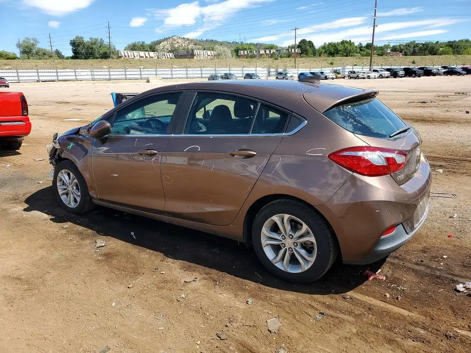 2019 CHEVROLET CRUZE VIN 3G1BE6SM3KS558393 фото 2