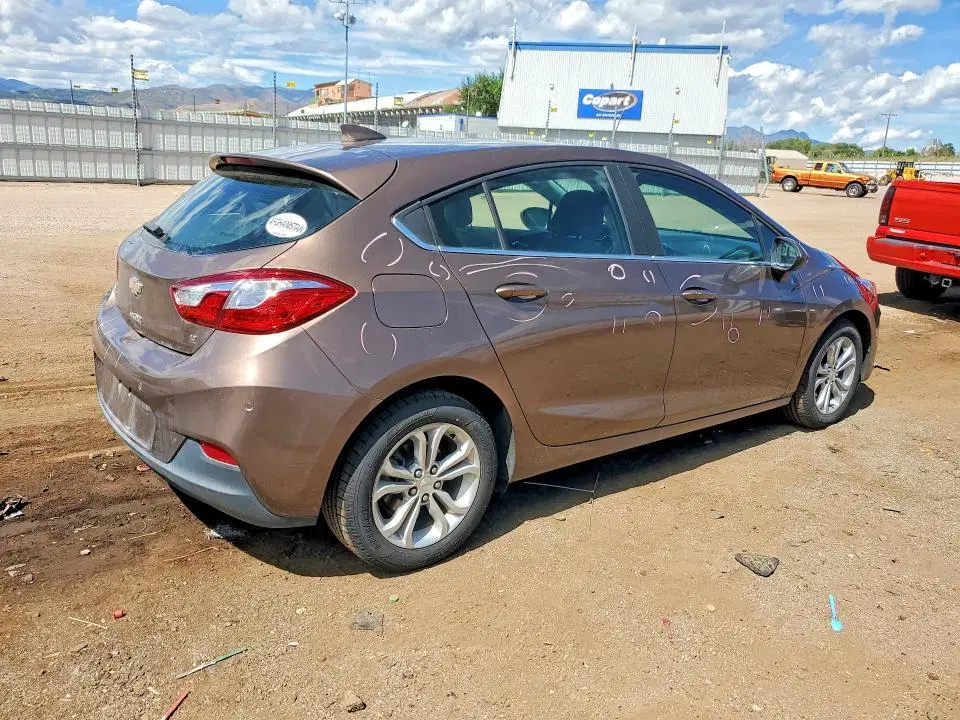 2019 CHEVROLET CRUZE VIN 3G1BE6SM3KS558393 фото 3