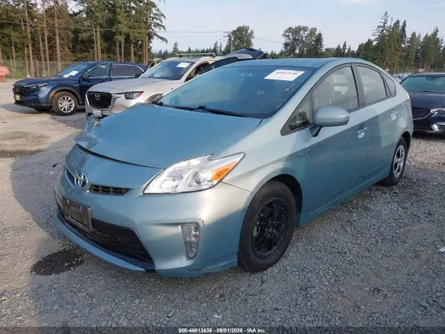 2014 Toyota Prius Two VIN JTDKN3DU4E1768249 фото 2