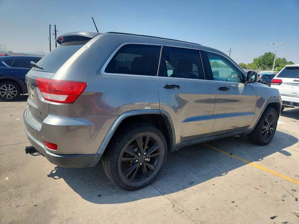 1C4RJFAG7DC595002 — 2013 Jeep Grand Cherokee, HAIL, фото до ремонта