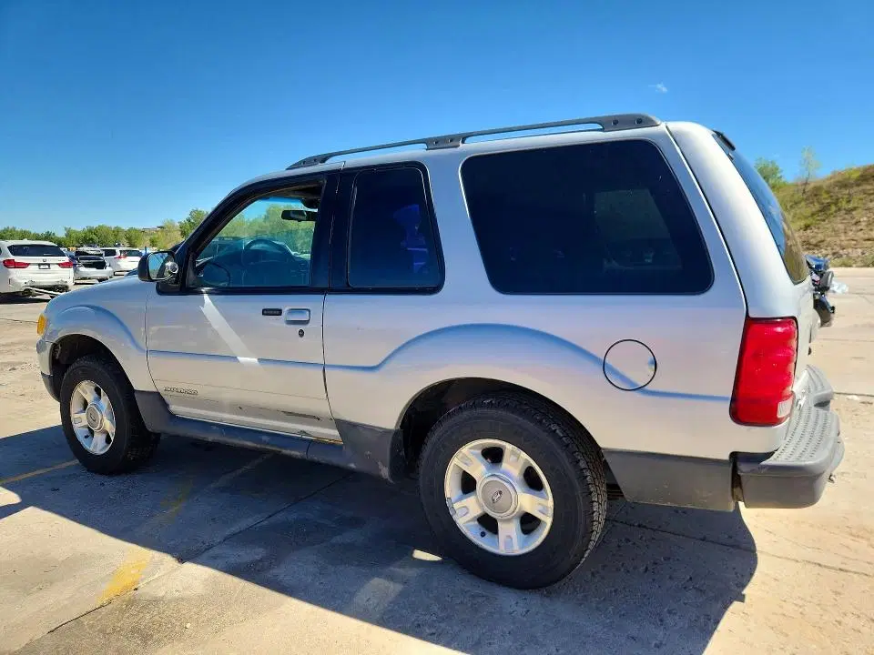 2002 FORD EXPLORER VIN 1FMYU60E42UB42705 фото 2