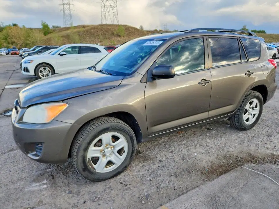 2T3BF4DV0CW207623 — 2012 Toyota RAV4, Град (Hail), фото до ремонта