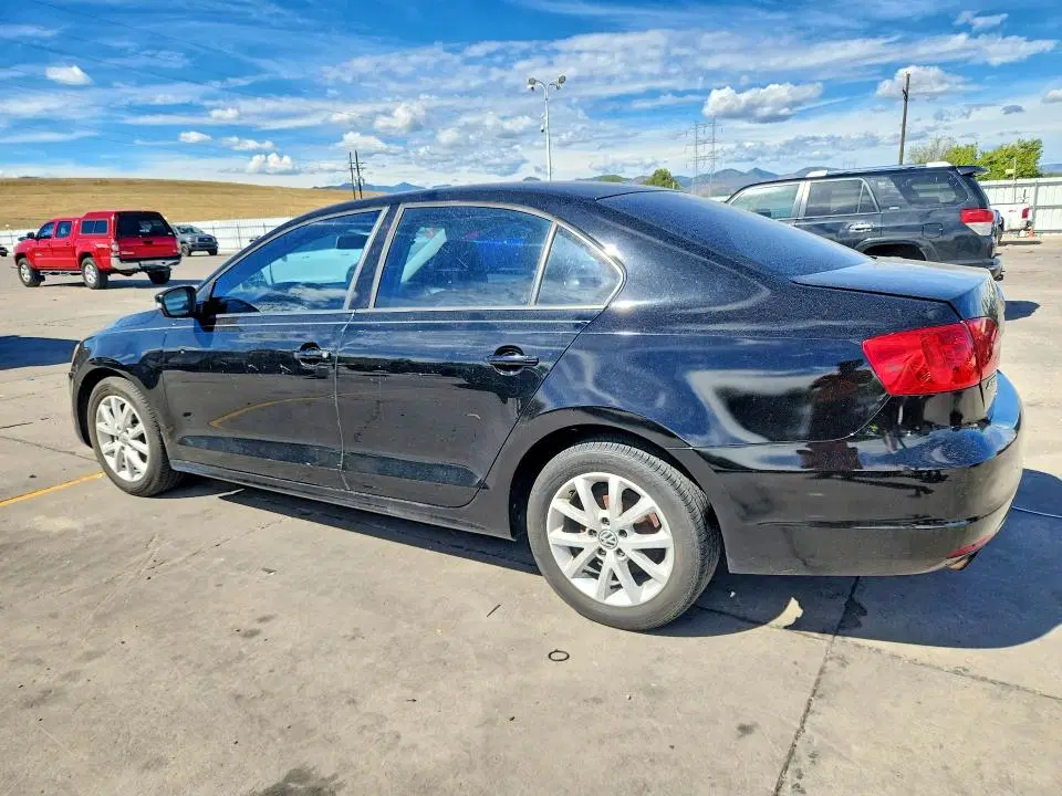 2011 VOLKSWAGEN JETTA VIN 3VWDX7AJ3BM370563 фото 2