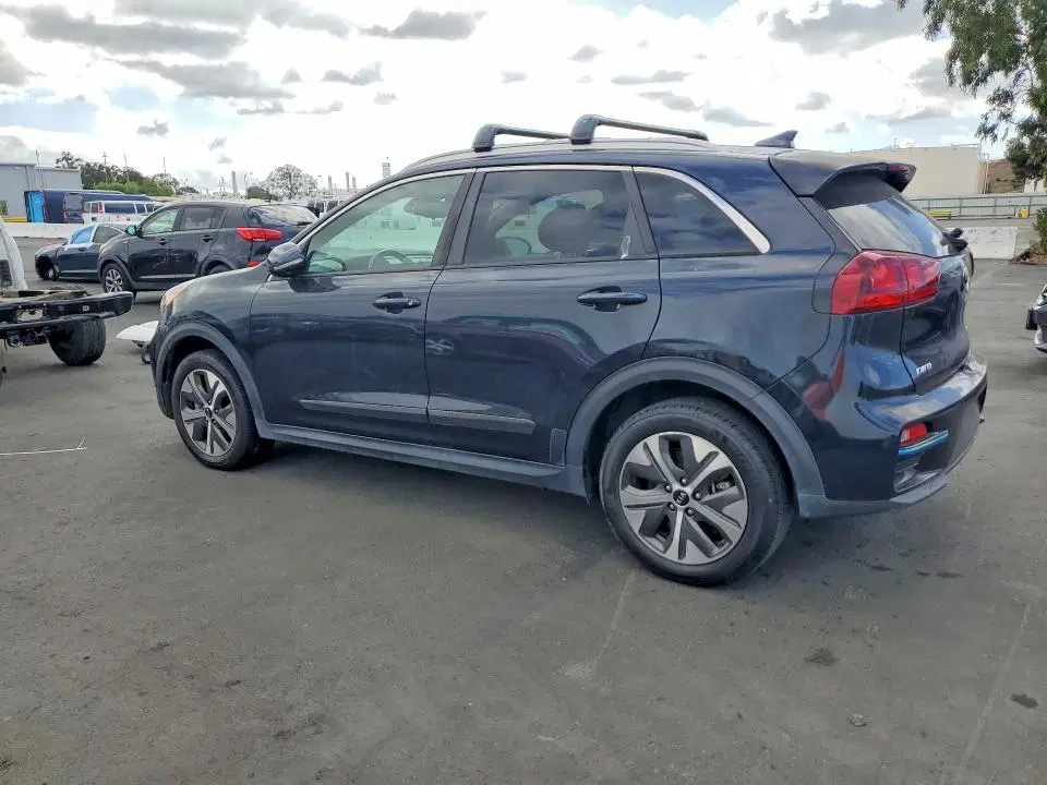 2020 KIA Niro VIN KNDCC3LGXL5053102 фото 2