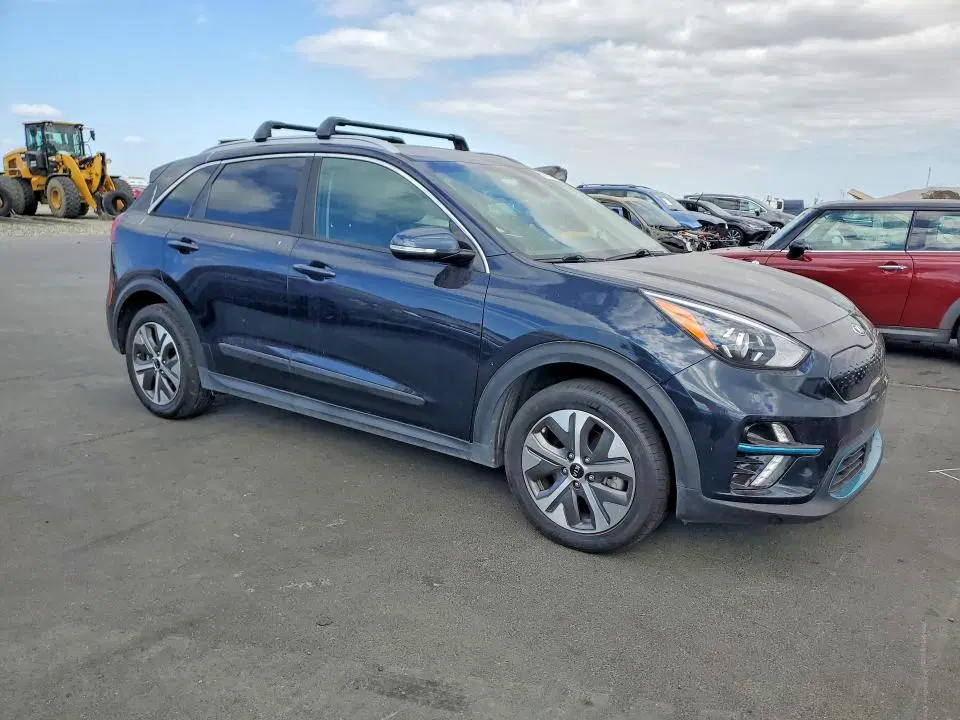 2020 KIA Niro VIN KNDCC3LGXL5053102 фото 4