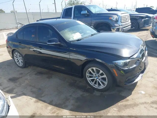 WBA8A9C59GK617047 — 2016 BMW 320I, Передняя часть (Front End), фото до ремонта