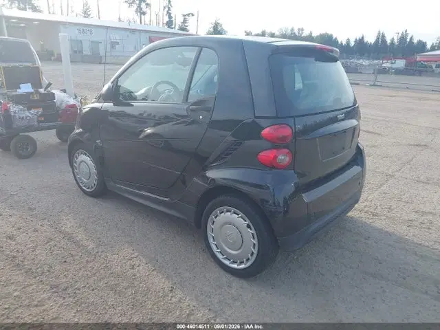 2015 Smart Fortwo Pure VIN WMEEJ3BA9FK819582 фото 3