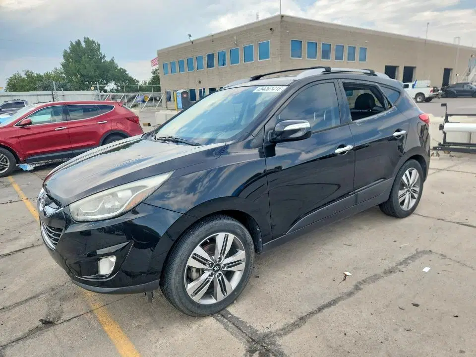 KM8JU3AG3EU813012 — 2014 Hyundai Tucson, Боковая часть, фото до ремонта