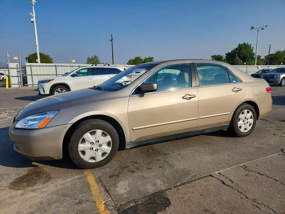1HGCM56394A176871 — 2004 Honda Accord, Боковая часть (Side), фото до ремонта