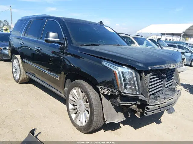 1GYS4PKJ5FR682447 — 2015 Cadillac Escalade Platinum, Передняя часть (Front End), фото до ремонта