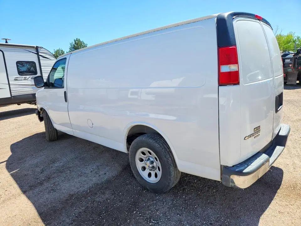1GCSGAFX7D1164179 — 2013 Chevrolet Express G1500, Передняя часть (Front End), фото до ремонта