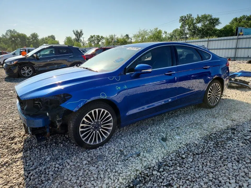3FA6P0H98HR393708 — 2017 Ford Fusion, Передняя часть, фото до ремонта
