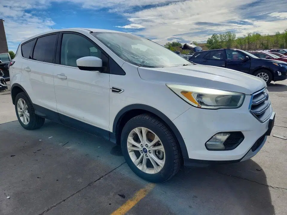2017 FORD ESCAPE VIN 1FMCU9GD9HUC34474 фото 4