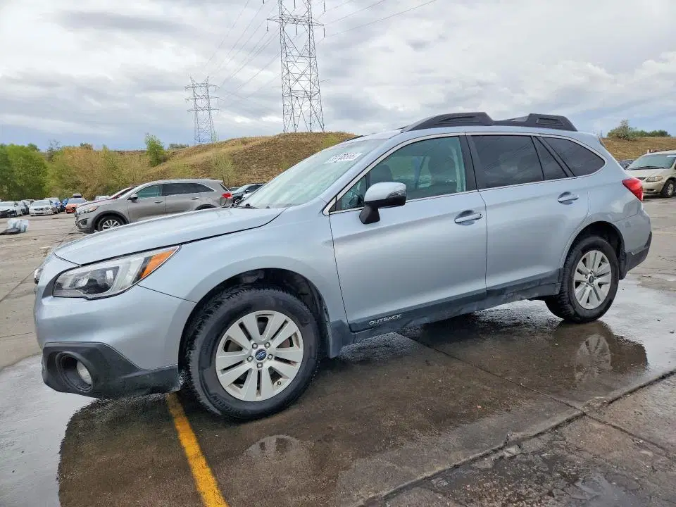 4S4BSAFC4H3228549 — 2017 Subaru Outback, REAR END, фото до ремонта