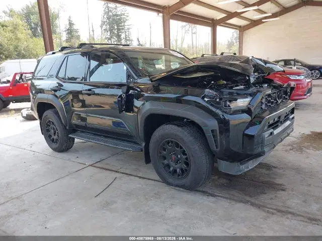 JTEVA5BR0T5132982 — 2026 Toyota 4RUNNER Trd Off Road Premium, Передняя часть, фото до ремонта