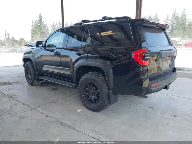2026 Toyota 4runner Trd Off Road Premium VIN JTEVA5BR0T5132982 фото 3