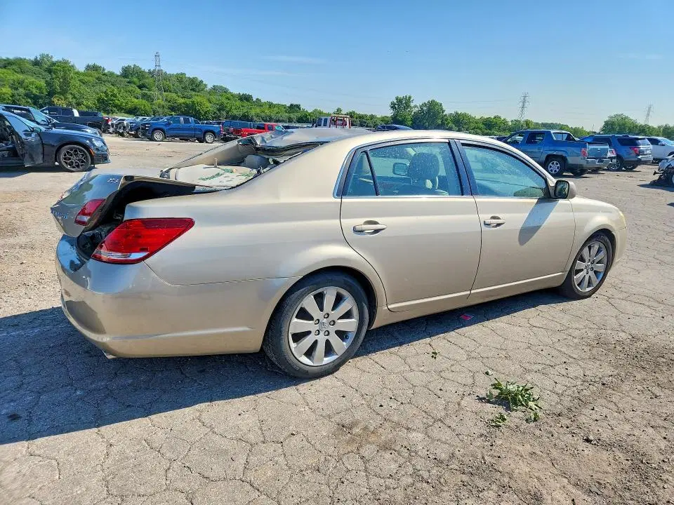 2005 TOYOTA AVALON VIN 4T1BK36B45U037688 фото 3
