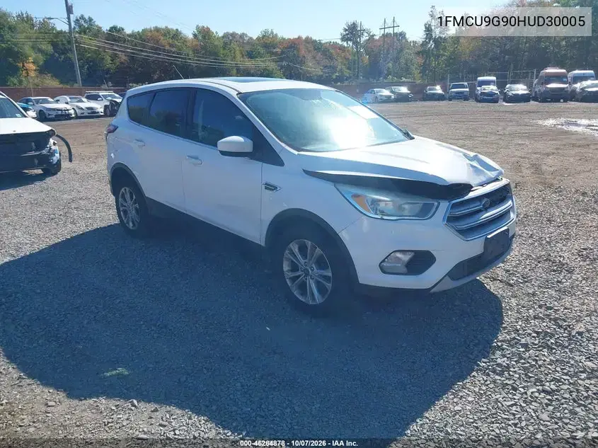 1FMCU9G90HUD30005 — 2017 Ford Escape, передняя часть, фото до ремонта