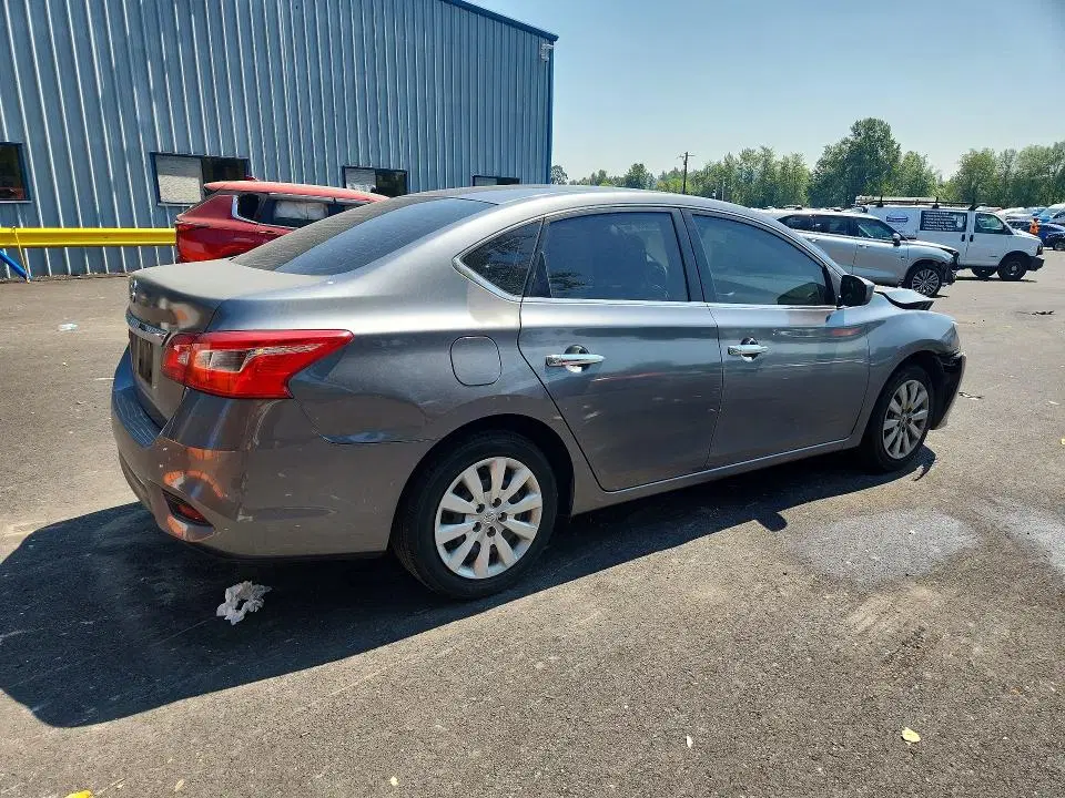 2018 Nissan Sentra VIN 3N1AB7AP8JY251832 фото 3