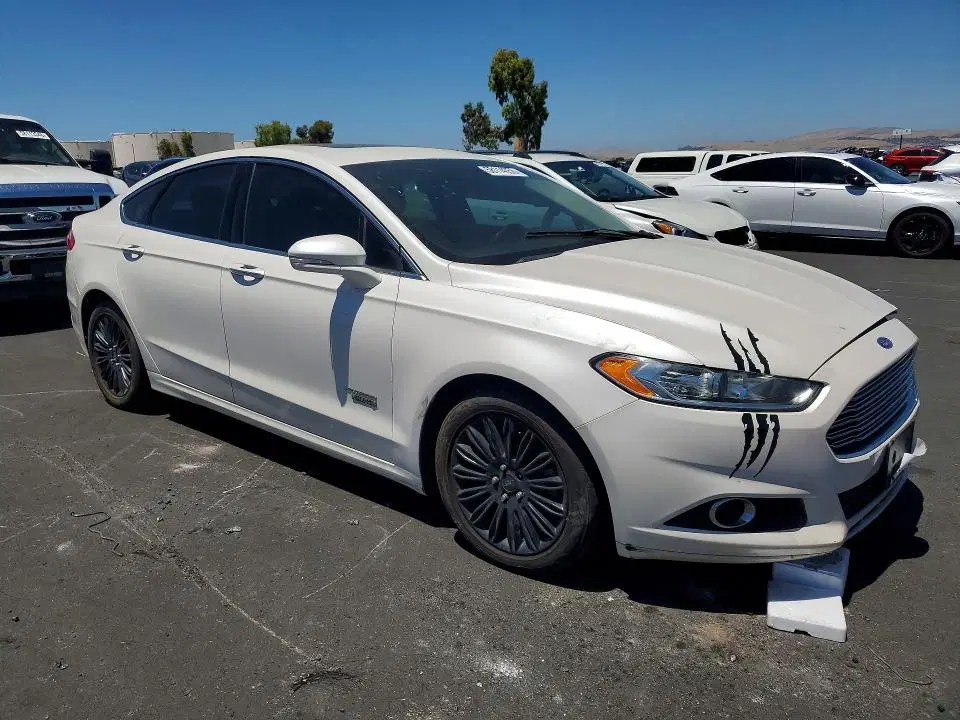2016 Ford Fusion VIN 3FA6P0PU0GR106690 фото 4