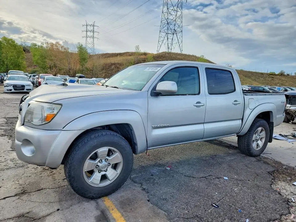 5TEJU62N86Z317912 — 2006 Toyota Tacoma, Передняя часть (Front End), фото до ремонта