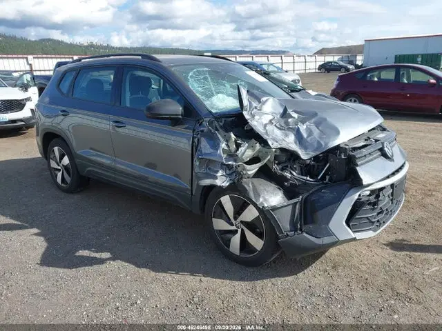 3VV8C7B23SM045131 — 2025 Volkswagen Taos 1.5T S, Передняя часть (Front End), фото до ремонта