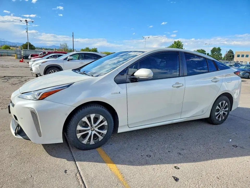 JTDL9RFU2L3017869 — 2020 Toyota Prius, Град (Hail), фото до ремонта