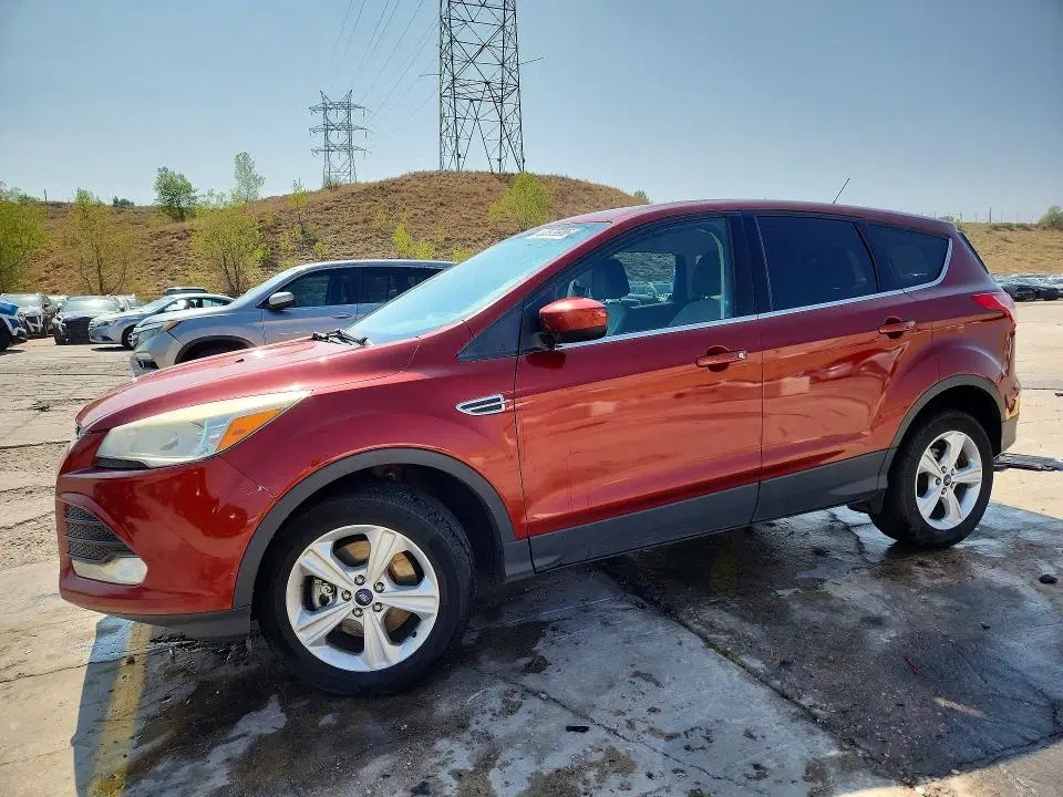 1FMCU9G94FUB94541 — 2015 Ford Escape, Передняя часть, фото до ремонта