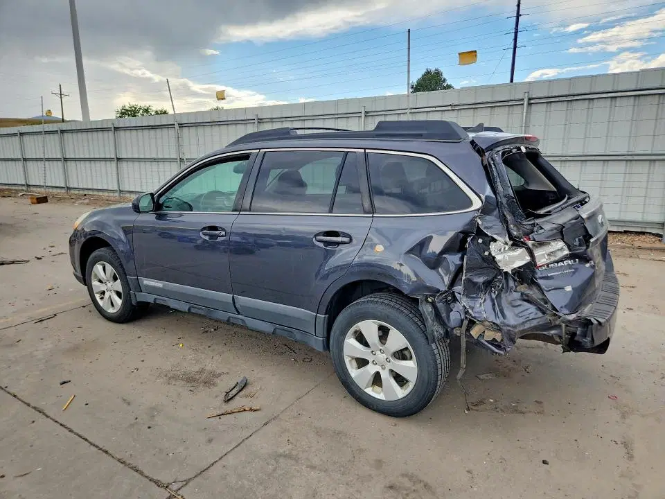 2011 SUBARU OUTBACK VIN 4S4BRCLC4B3380771 фото 3