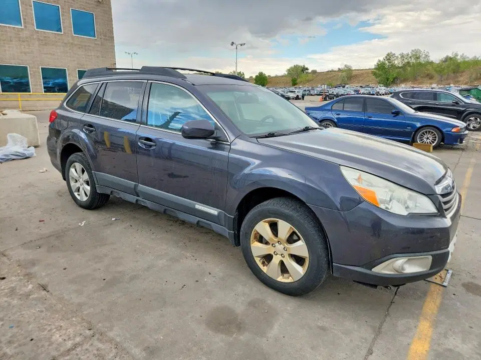 2011 SUBARU OUTBACK VIN 4S4BRCLC4B3380771 фото 4