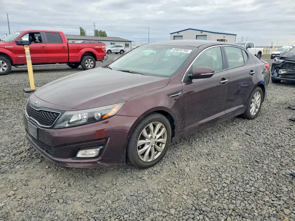 5XXGN4A73FG440787 — 2015 Kia Optima, Rear End, фото до ремонта