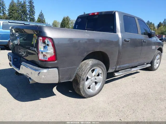 2015 RAM 1500 Big Horn VIN 1C6RR7LM4FS682180 фото 4