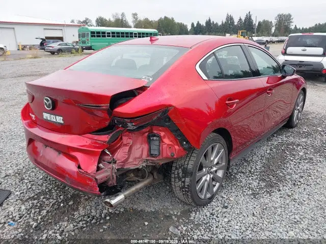 2019 Mazda Mazda3 Premium Package VIN JM1BPBEM6K1139106 фото 4