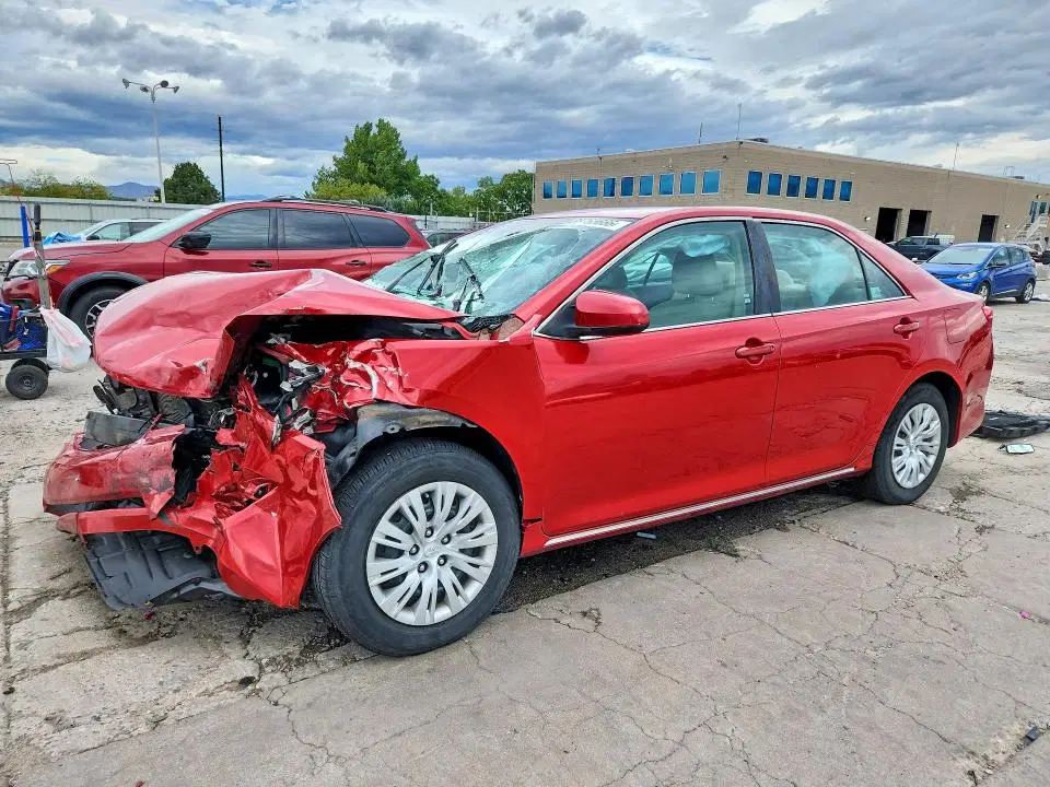 4T4BF1FK0CR242176 — 2012 Toyota Camry, Передняя часть (Front End), фото до ремонта