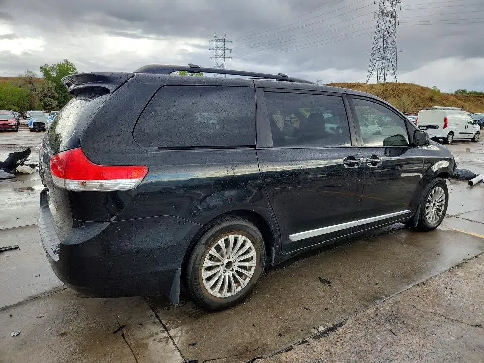 2012 TOYOTA SIENNA VIN 5TDDK3DC8CS046971 фото 3