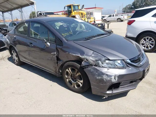 19XFB4F25EE200598 — 2014 Honda Civic Hybrid, Передняя часть справа (Right Front), фото до ремонта