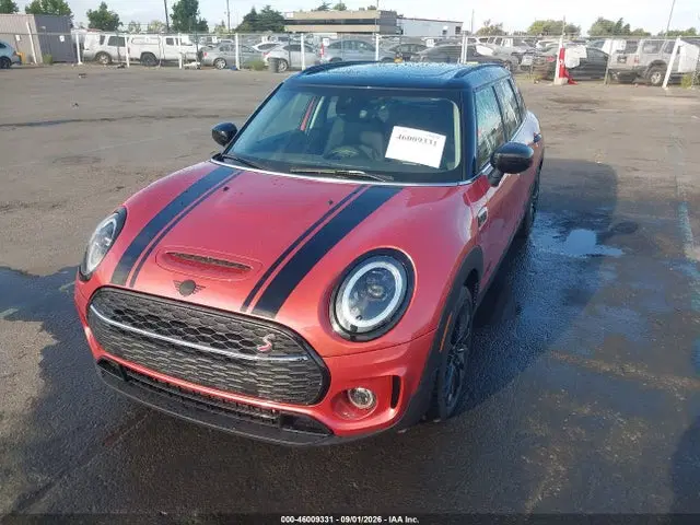 2024 Mini Clubman Cooper S VIN WMWXJ1C06R2V58429 фото 2
