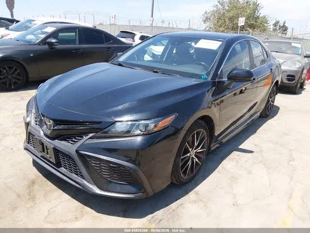 2021 Toyota CAMRY SE VIN 4T1G11AK5MU469368 фото 2