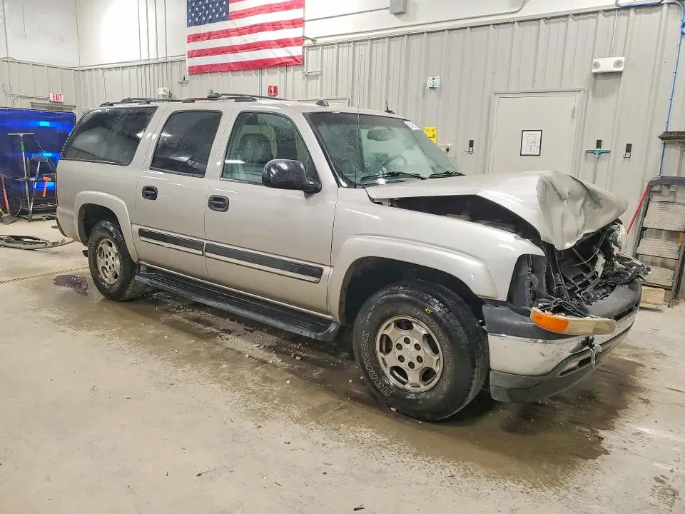 2005 CHEVROLET SUBURBAN VIN 3GNEC16Z45G194101 фото 3