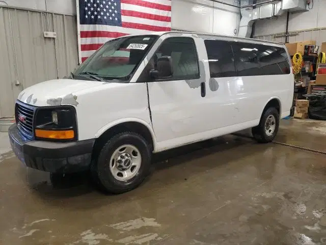 1GJW7PFGXC1142723 — 2012 GMC Savana, Боковая часть (Side), фото до ремонта