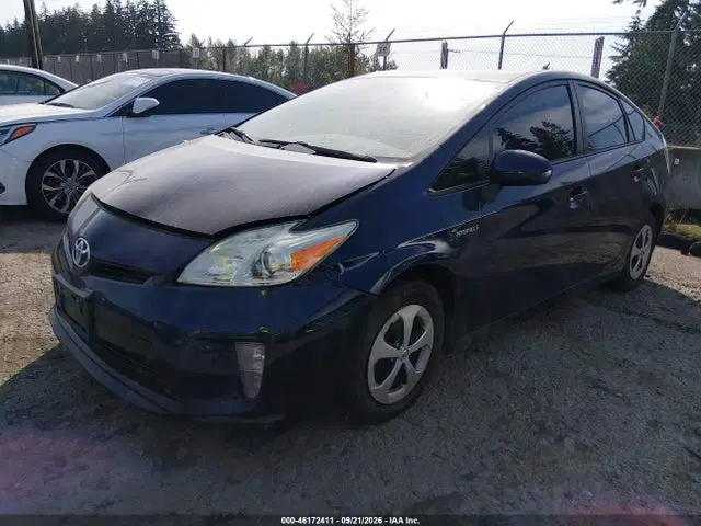 2015 Toyota Prius Four VIN JTDKN3DU1F1914138 фото 2