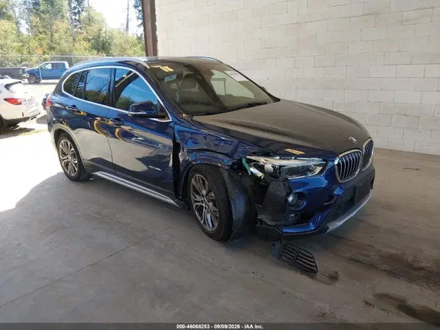 WBXHT3C3XG5F67689 — 2016 BMW X1 XDRIVE28I, Передняя часть справа (Right Front), фото до ремонта