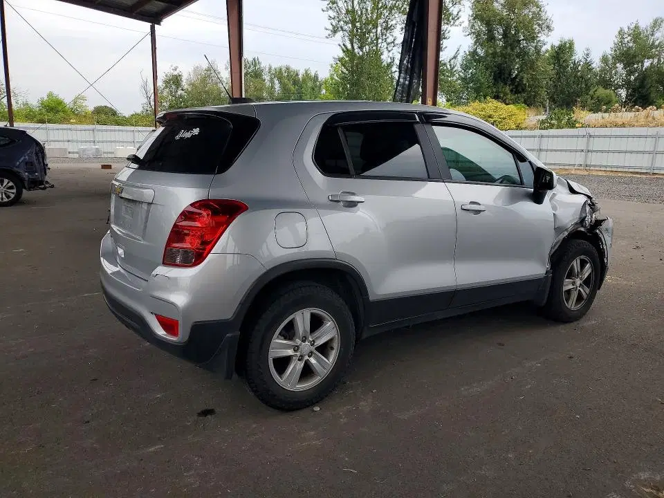 2020 Chevrolet Trax VIN 3GNCJNSB1LL329939 фото 3