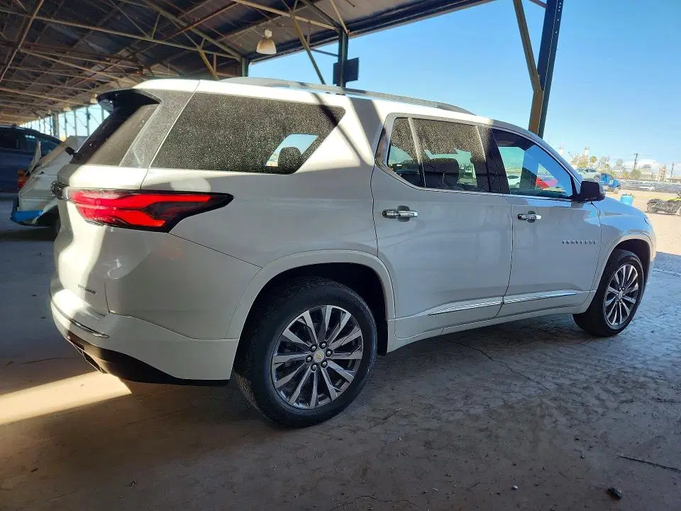 2023 Chevrolet Traverse VIN 1GNERKKW6PJ208162 фото 3